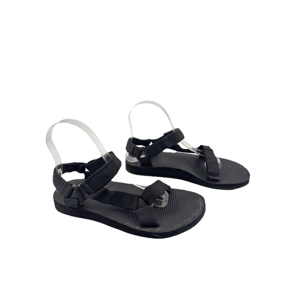 TEVA Women's Original Universal Sandals in Black Size 6 - Picture 2 of 9